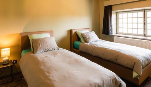 Deluxe Family Suite