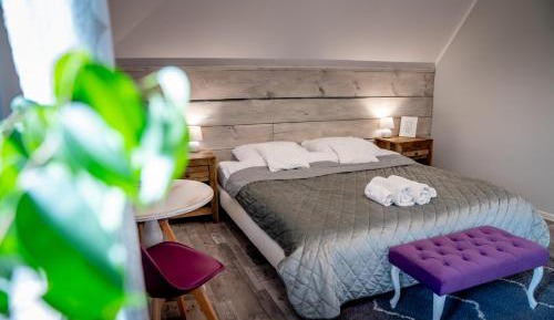 Double or Twin Room with Private Bathroom
