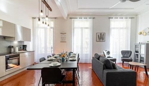 Five-Bedroom Apartment