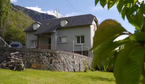 Six-Bedroom House