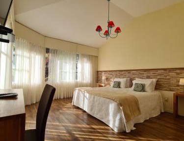 Superior Family Room