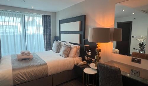 Junior Suite with Balcony