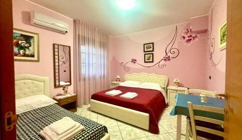 Triple Room with Private Bathroom