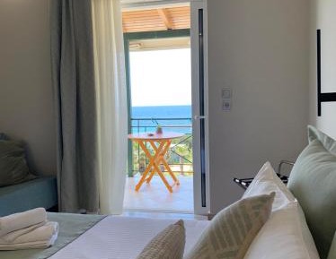 Studio with Balcony