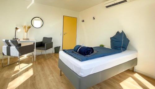 Single Room with Shared Shower and Toilet
