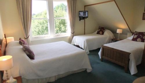 Family Room (4 Adults)