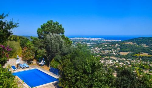 Villa with Sea View
