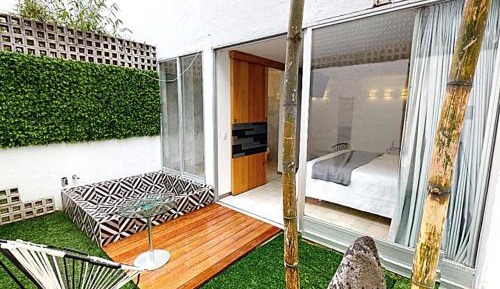 Deluxe Double Room with Bath