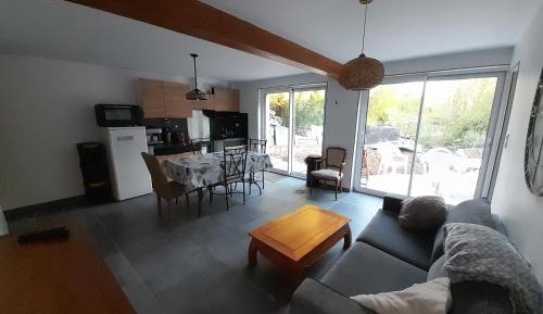 Apartment with Garden View