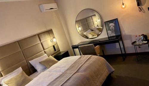Superior King Room