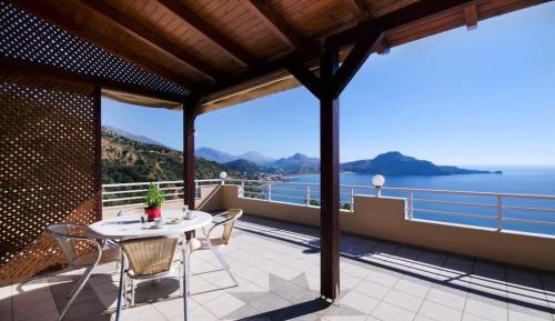 Villa with Sea View