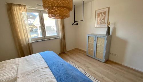 Apartment with Shower