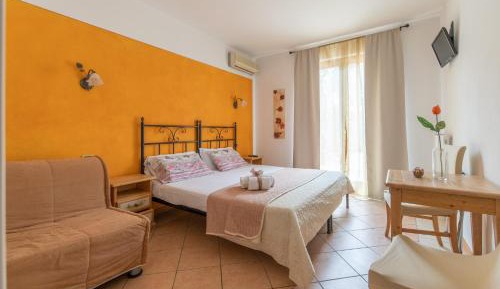 Double or Twin Room with Lake View
