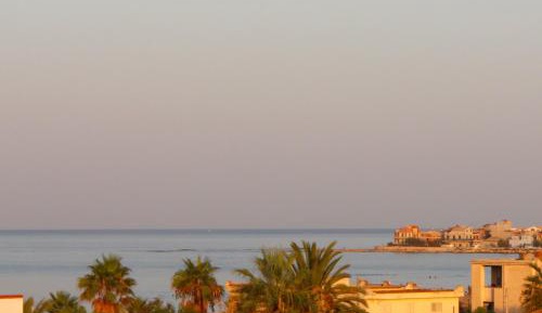 Studio with Terrace and Sea View