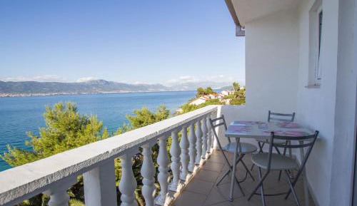 Two-Bedroom Apartment with Sea View