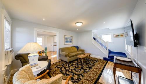 Two Bedroom Holiday Home