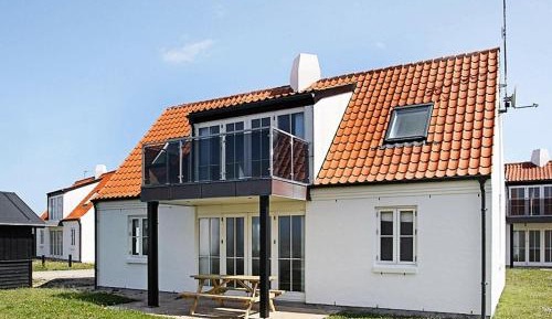Three-Bedroom Holiday Home 