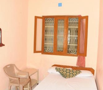 Budget Single Room