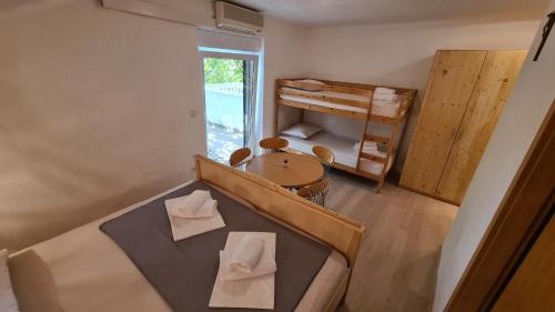 Studio Apartment with Sea View