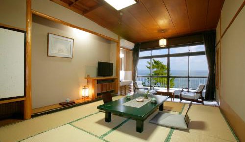 Japanese-Style Room