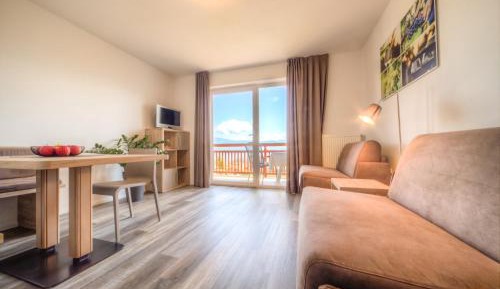 One-Bedroom Apartment with Balcony