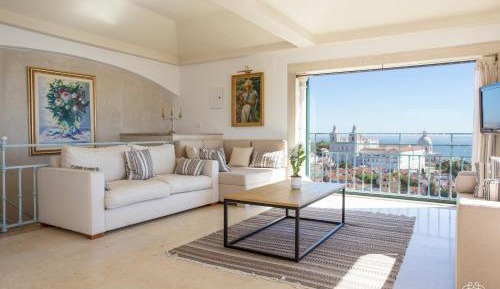 Apartment with Sea View