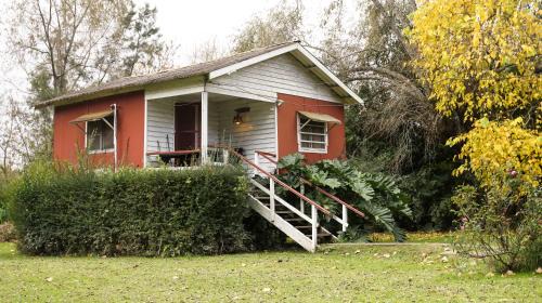 One-Bedroom Bungalow