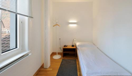 Single Room with Private External Bathroom