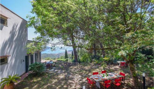 Four-Bedroom Holiday Home