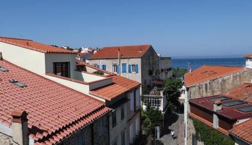 Double Room with Sea View with shared toilets