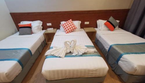 Deluxe Triple Room