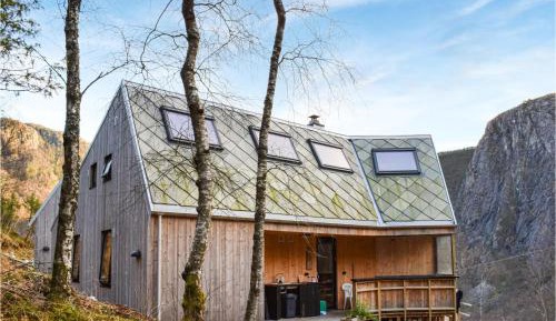 Four-Bedroom Holiday Home