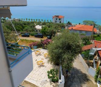 Quadruple Room with Sea View