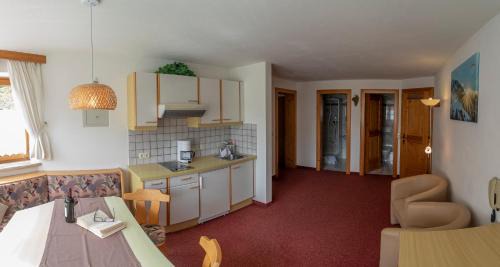 Apartment with Garden View