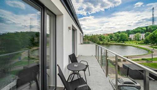 Apartment with Garden View