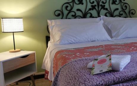 King Room with Balcony and Shared Bathroom