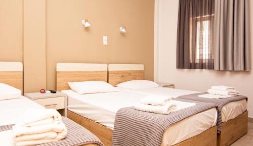 Two-Bedroom Apartment (5 Adults)