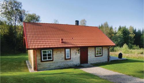 Three-Bedroom Holiday Home 