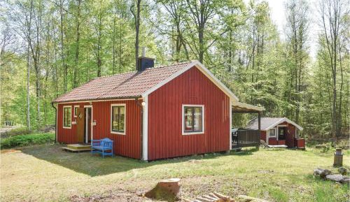 Three-Bedroom Holiday Home 