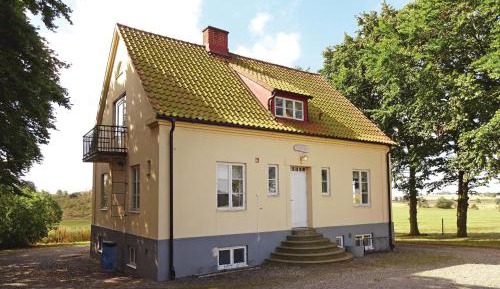 Five-Bedroom Holiday Home