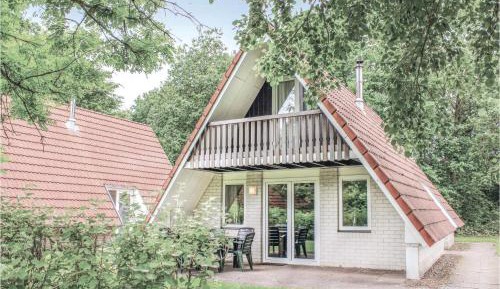 Three-Bedroom Holiday Home 