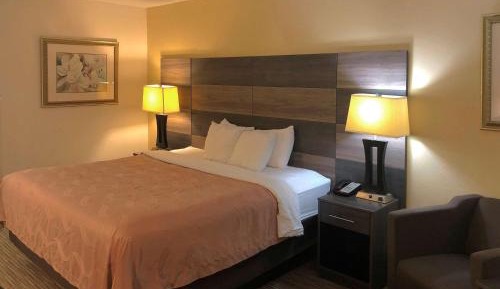 King Room with Tub - Disability Access/Non Smoking