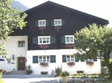 Two-Bedroom Apartment (2-4 Adults)