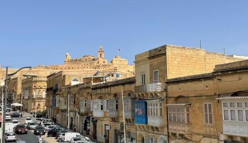 Deluxe Citadel View with Private Hot Tub and Hammam