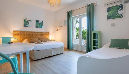 Quadruple room with Kitchenette and Garden