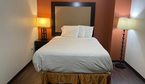 Double Room with Two Double Beds - Non-Smoking