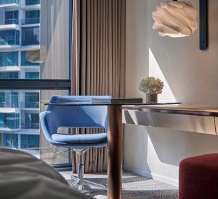 Club Deluxe King Room