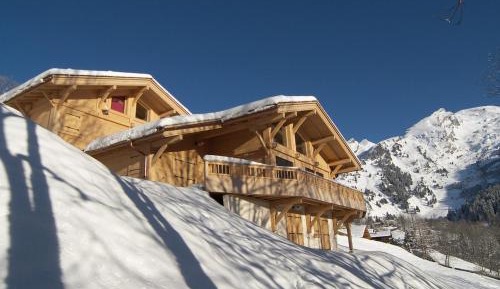 Chalet (14 Adults)