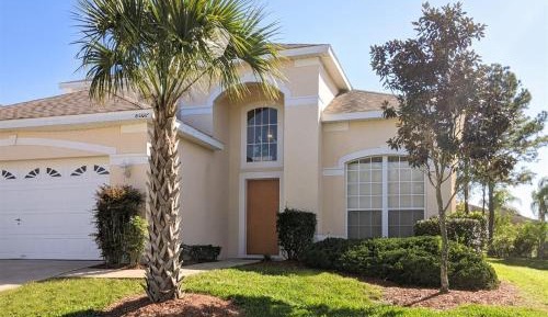 Five-Bedroom Holiday Home