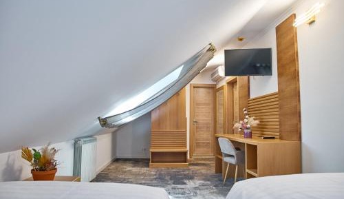 Economy Twin Room